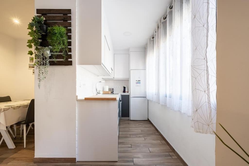 Bonito Piso Recien Reformado Con Zona De Parking Apartman Almuñécar Kültér fotó